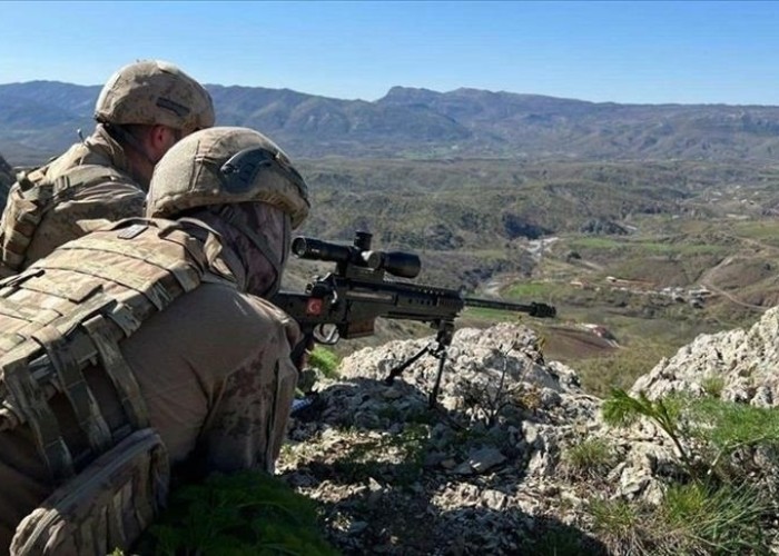 Türk ordusu daha 9 terrorçunu zərərsizləşdirdi