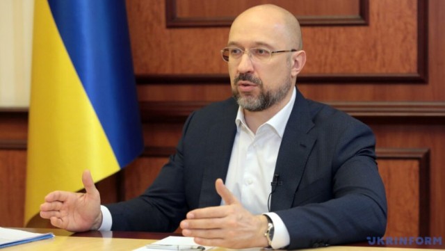 Ukrayna Luqanoda 1,9 milyard dollarlıq dəstək müqavilələri imzaladı 