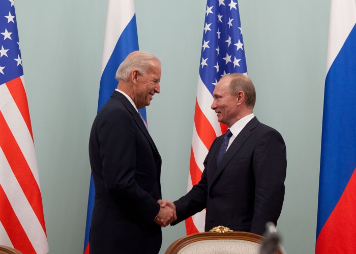 Rusiya ABŞ-la diplomatik əlaqələri kəsə bilər 