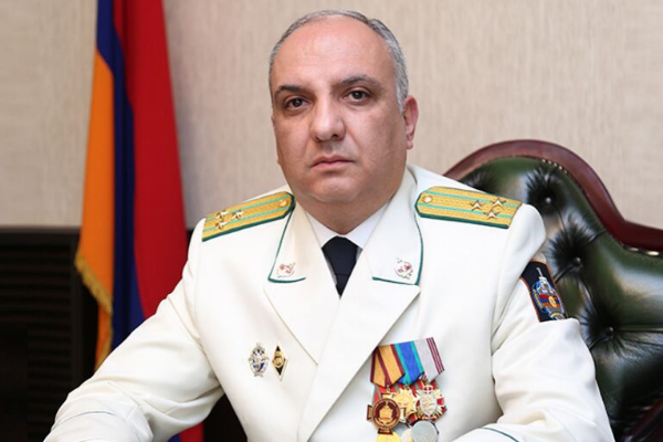 Ermənistanın hərbi prokuroru işdən çıxarıldı