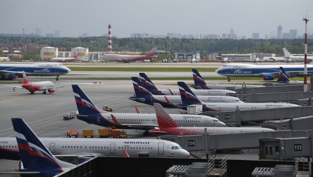 Rusiyada uçuşların məhdudlaşdırılması rejimi yenə uzadıldı 