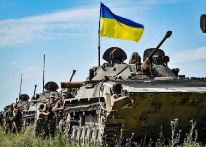 Ukrayna ordusu Xersonda irəliləməyə başladı