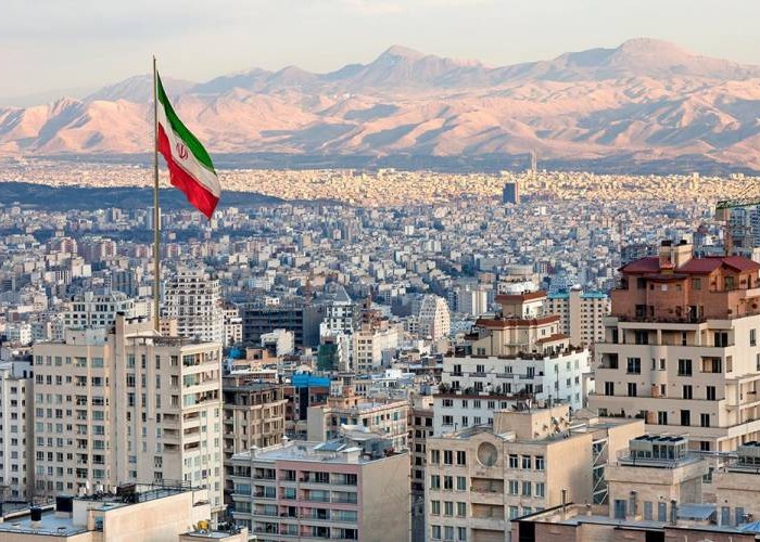 Almaniya vətəndaşlarını İranı dərhal tərk etməyə çağırdı