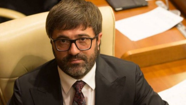 Moldova parlamentinin keçmiş deputatı Ukraynada OĞURLANDI