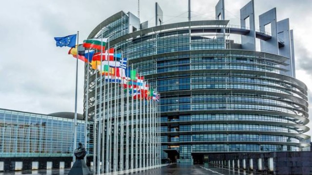 Avropa Parlamentinin saytı hücuma məruz qalıb 