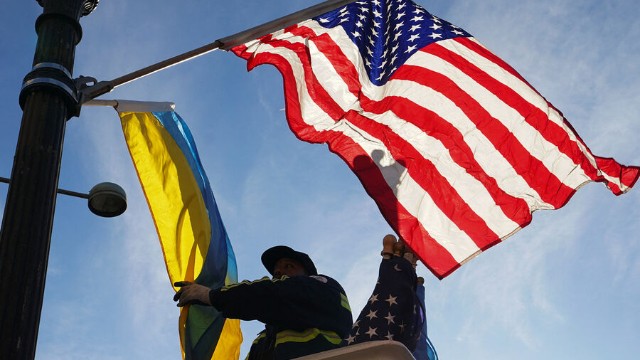 "ABŞ Rusiyaya hücum etmək üçün Donbasda dayaq yaratdı" - Pentaqonun eks-müşaviri