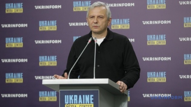 "Bu ölkə ukraynalıların öldürülməsinə sponsorluq edir" - Zelenskinin müşaviri