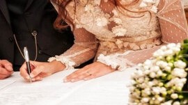 İranda evlənmək istəyənlər üçün xüsusi mərkəz yaradıldı 