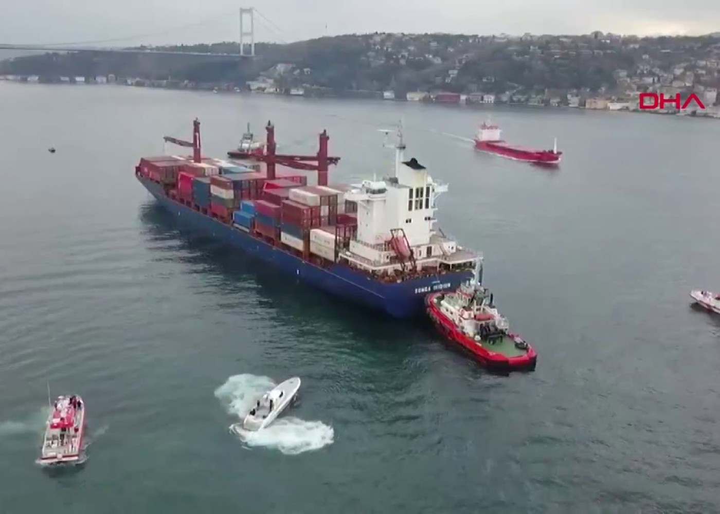 Türkiyə Qara dənizdən keçən gəmilər üçün rüsumu artırdı