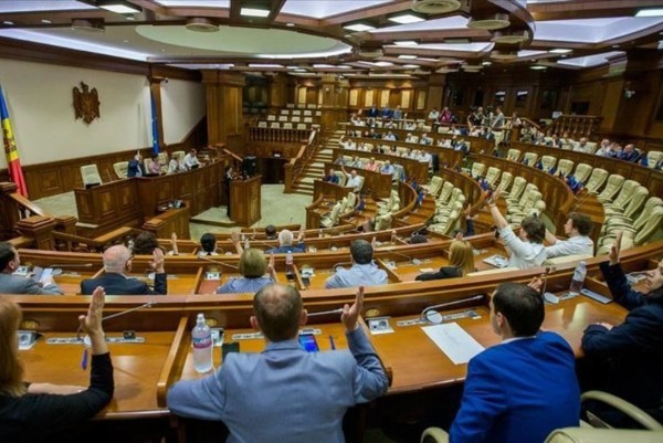 Moldova MDB ilə iki sazişi denonsasiya edir 