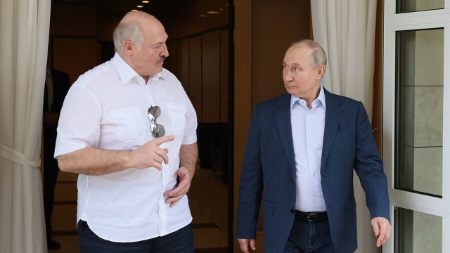 "Bu halda Putin nüvə silahından istifadə edəcək" - Lukaşenko