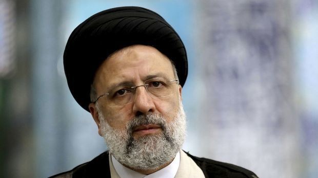 İranda prezidentin istefası tələb olundu - VİDEO