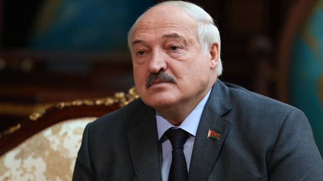Ukrayna Lukaşenkonun sülh danışıqlarında iştirakını istisna etmir