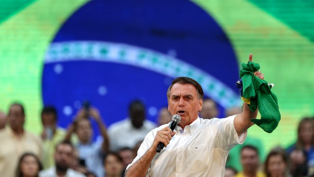 Braziliyanın eks prezidentinə 2030-cu ilə qədər namizədliyi qadağan edildi