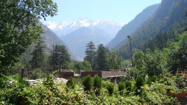 15 rusiyalı turist Hindistan dağlarında xilas olunmağı gözləyir