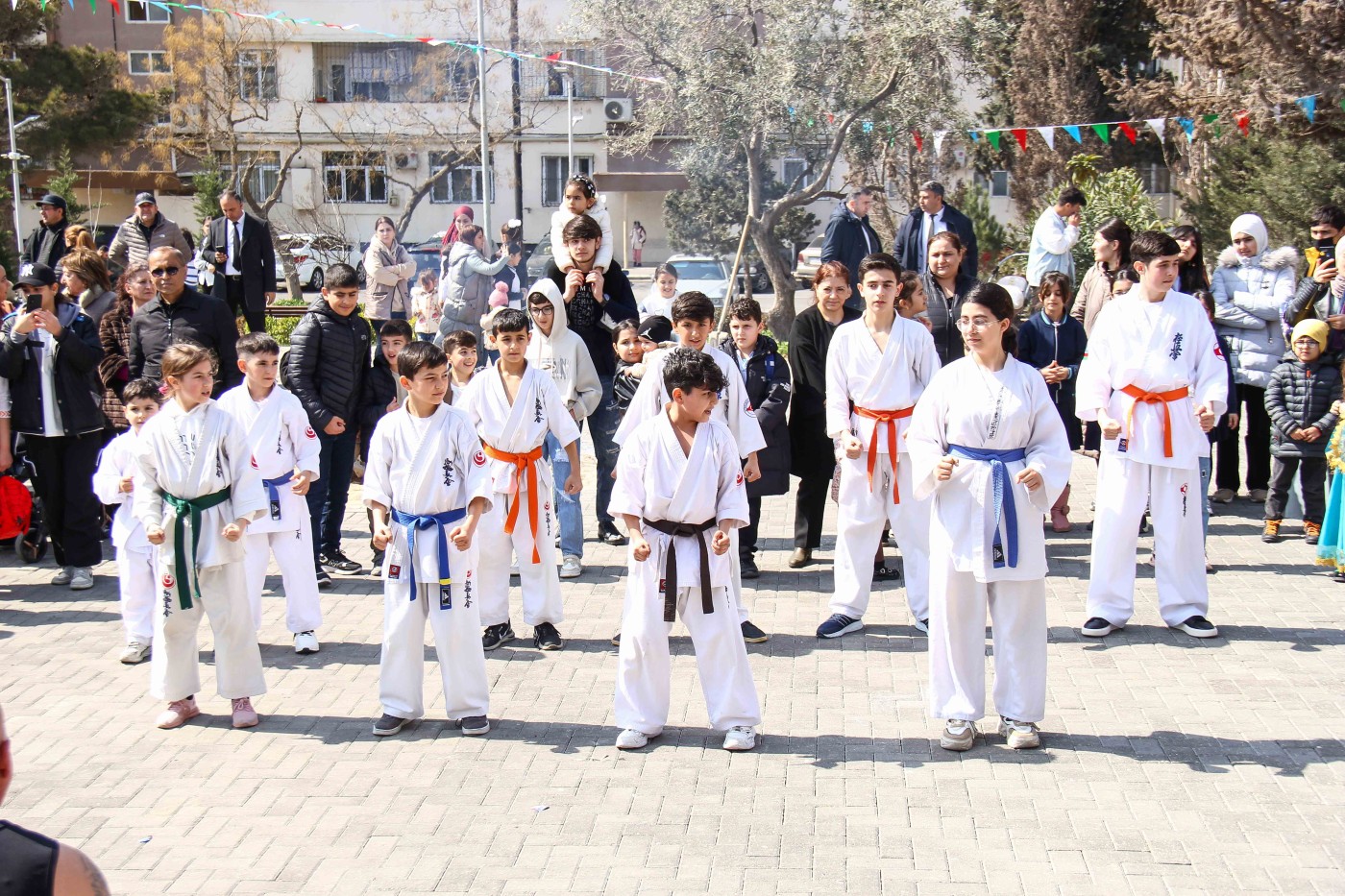 Xətai rayonunda Novruz şənliyi təşkil olunub - FOTOLAR