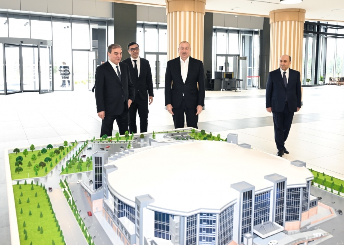 Prezident Gəncə İdman Sarayının açılışında iştirak edib -YENİLƏNİB
