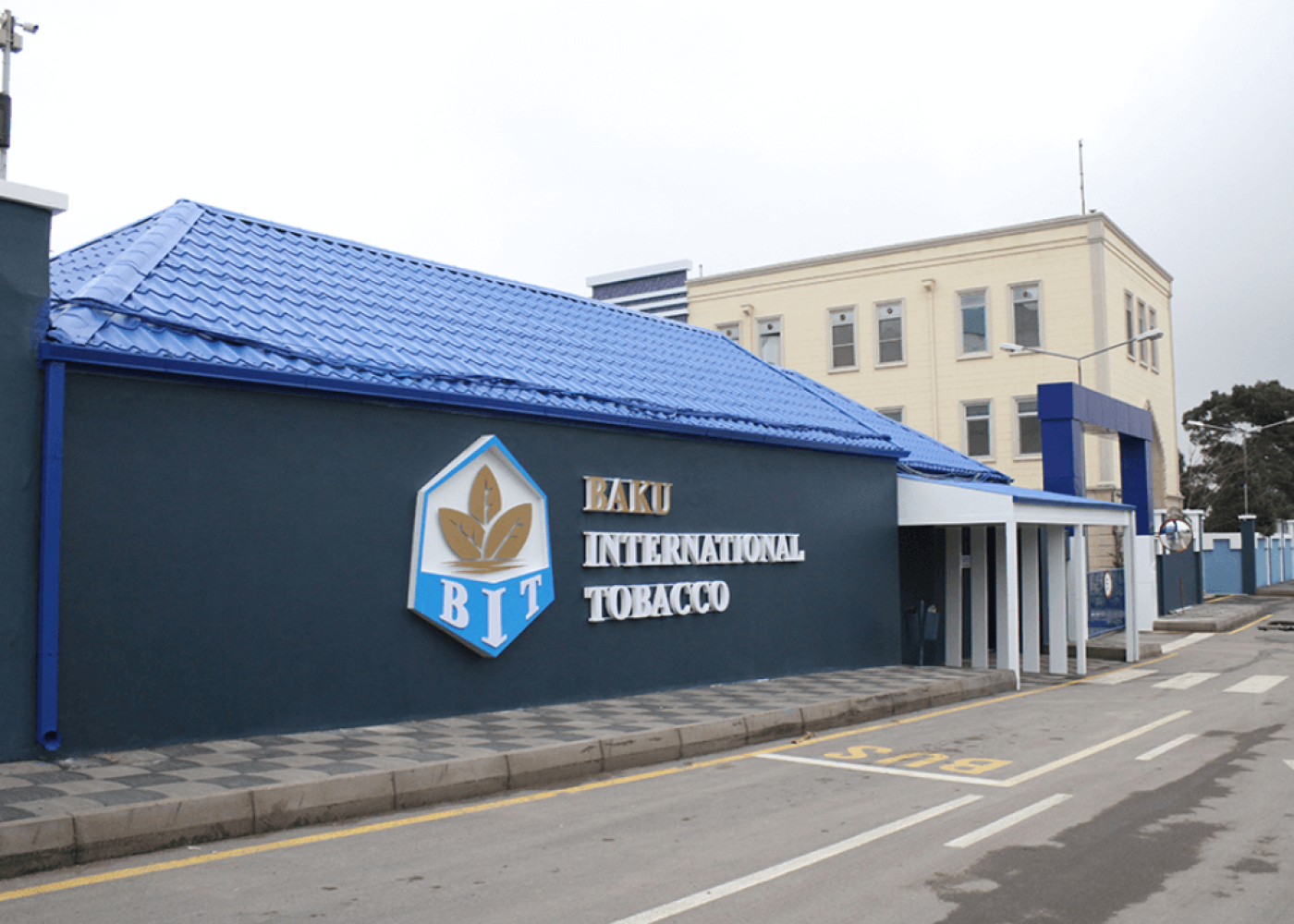 “Baku İnternational Tobacco”qaydaları pozdu