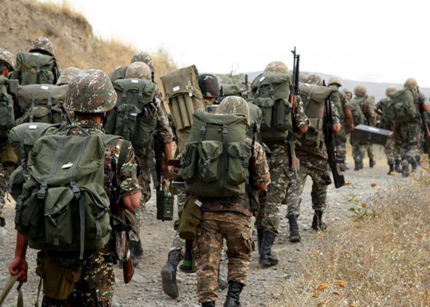 Ermənistan ordusu Qazaxın kəndlərindəngeri çəkildi 