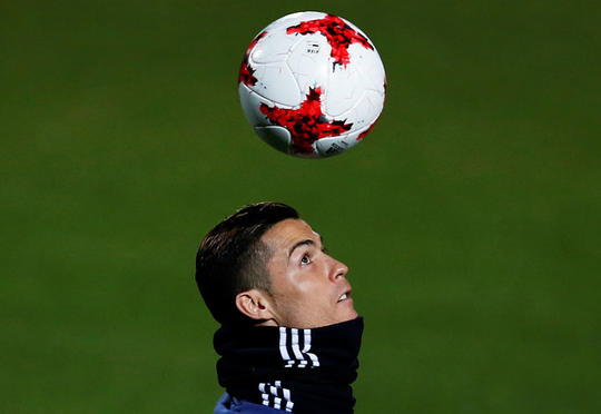 Avropada ilin idmançısı -  Ronaldo
