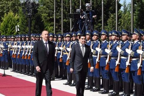 Türkmənistan Prezidentinin rəsmi qarşılanma mərasimi oldu -  FOTOLAR