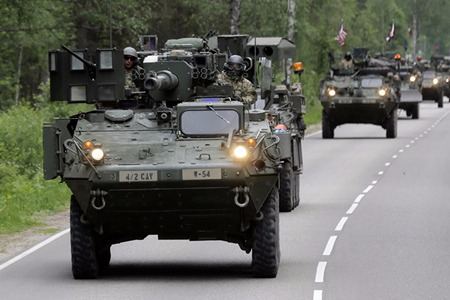 NATO konvoyuna hücum edildi:  Yaralılar var
