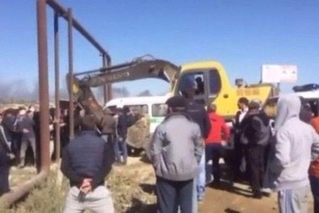 Dağıstanda azərbaycanlı iş adamına qarşı aksiya -  VİDEO