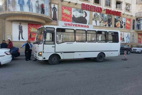 Sərnişin avtobusu qəzaya uğradı -  FOTOLAR
