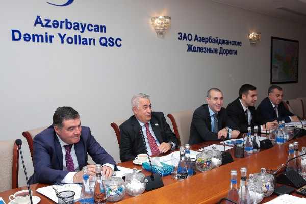 Azərbaycan Dəmir Yolları QSC ilə Stadler Rail Group şirkəti arasında əlaqələr genişləndirilir-  FOTO
