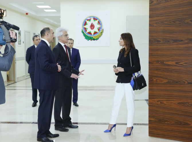Mehriban Əliyeva   açılışda (FOTO)