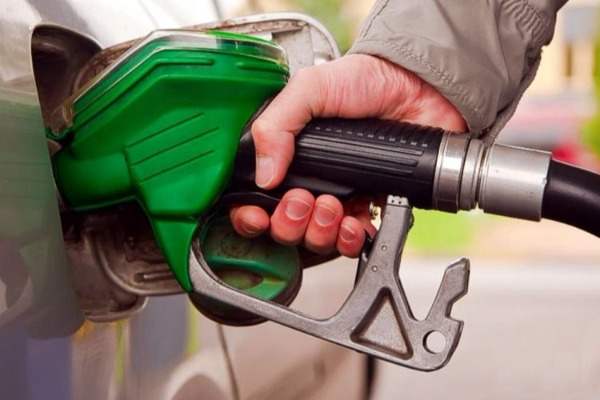 Aİ-92 markalı benzin ucuzlaşdı - Qazaxıstanda