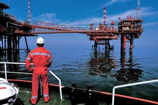 Təkcə Azərbaycan nefti ucuzlaşdı 