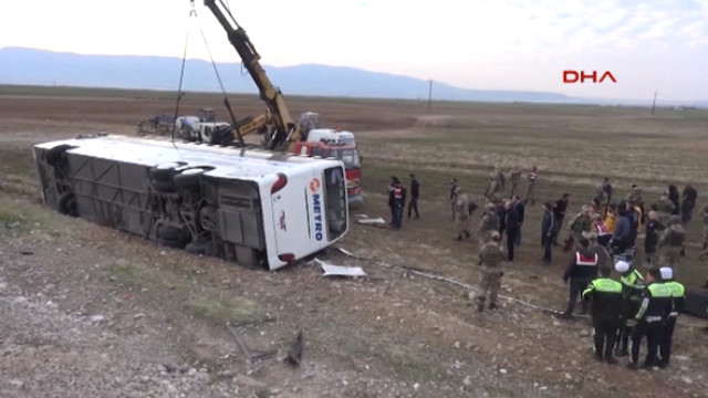 Avtobus QƏZAYA DÜŞDÜ:   9 ölü, 28 yaralı var (VİDO-FOTO)