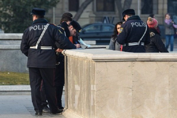 Ramil Usubovdan ƏMR:   Piyadalara görə polislərin sayı artırıldı