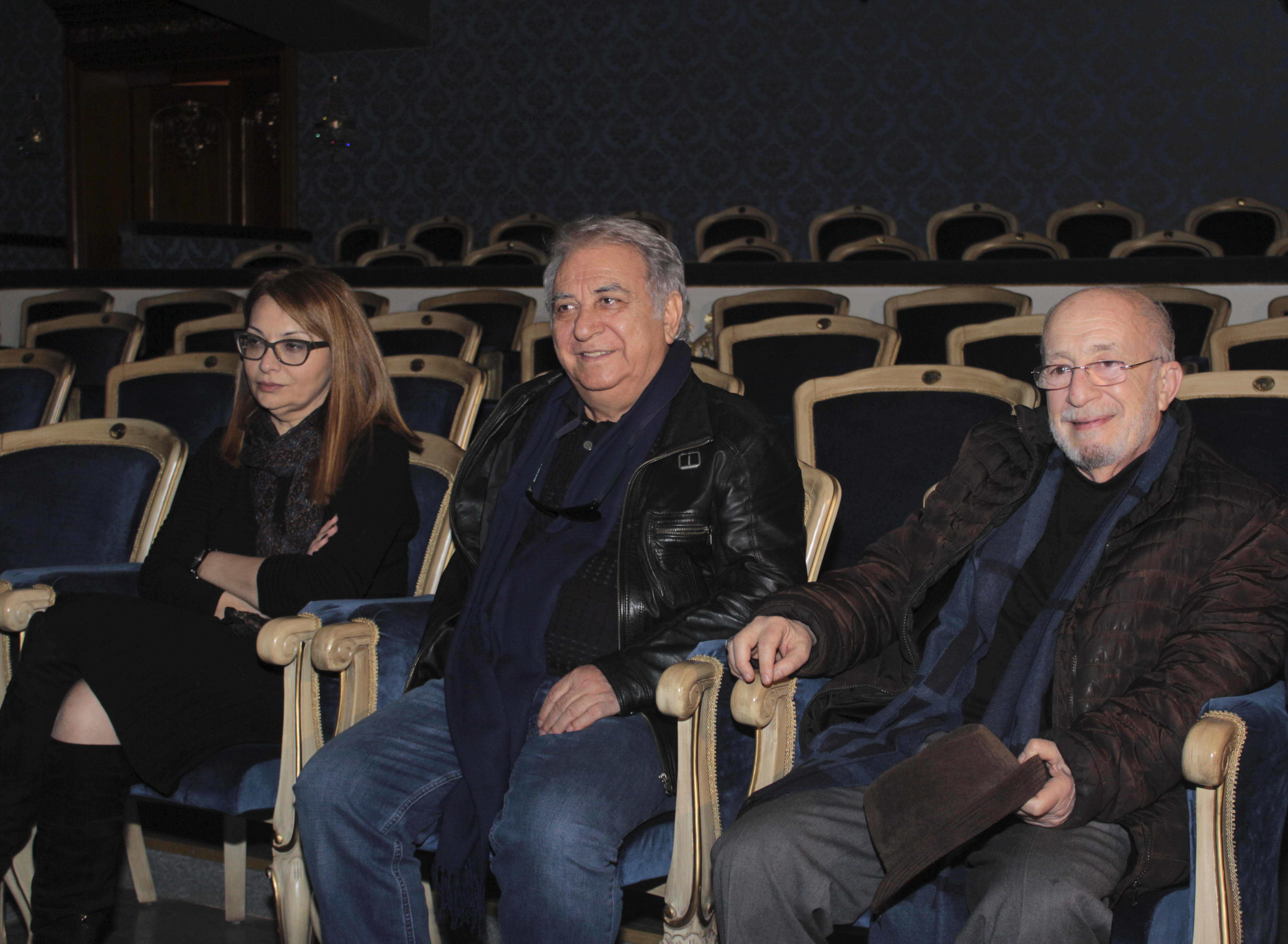 Kurtlar Vadisinin Ömər Babası Musiqili Teatrda - FOTO