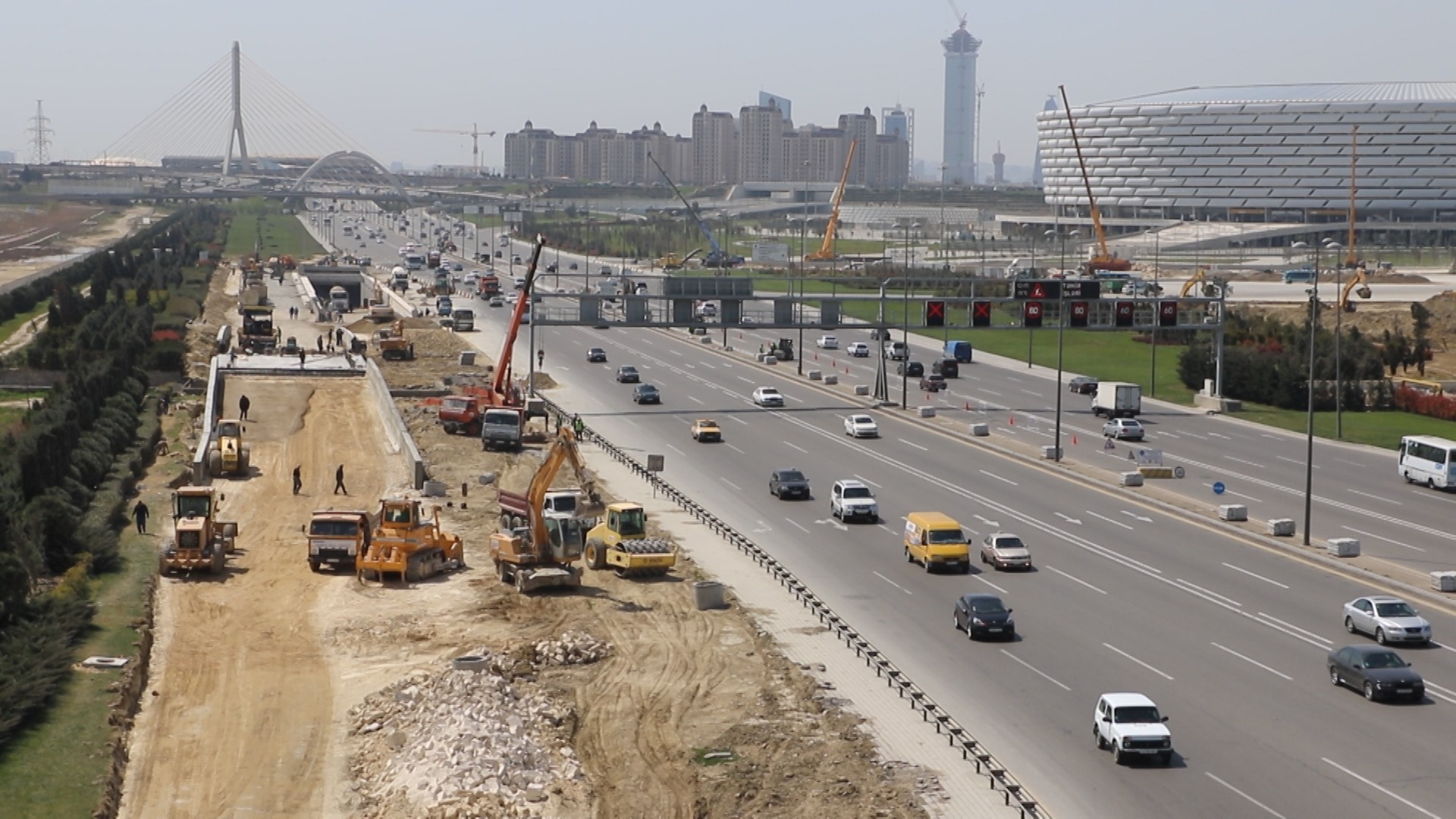 Bakı Olimpiya Stadionunun qarşısında avtomobil tunelinin inşası başa çatır 