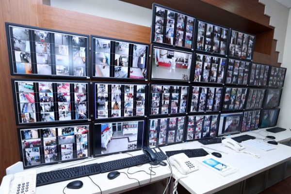 MSK sədrinin müavini seçki məntəqələrində veb-kameraların sayının artırılmasını təklif edib 