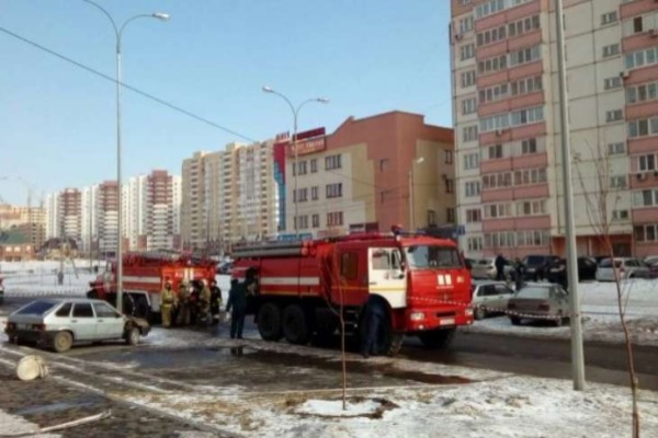 Rusiyada yol qəzasında dörd nəfər yanaraq ölüb 