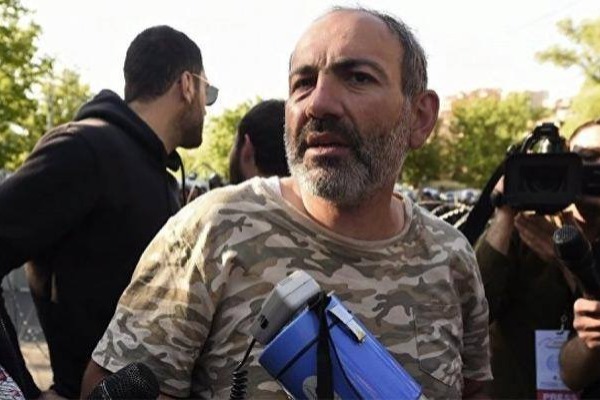  Sarkisyandan geriyə addım  - Paşinyan azad edildi - CANLI YAYIM