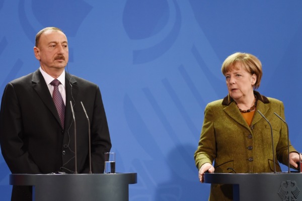 "Almaniya Azərbaycanı dəstəkləməyə hazırdır" - Angela Merkel