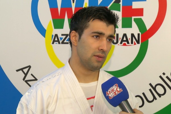  Şahin Atamov gümüş medal qazandı  