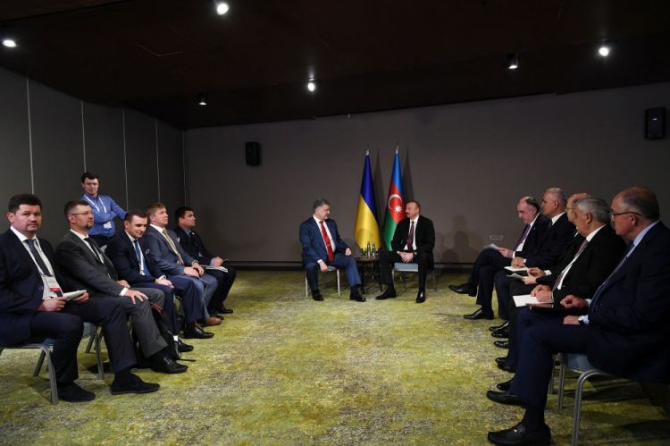 Prezident Poroşenko ilə görüşdü  - FOTOLAR