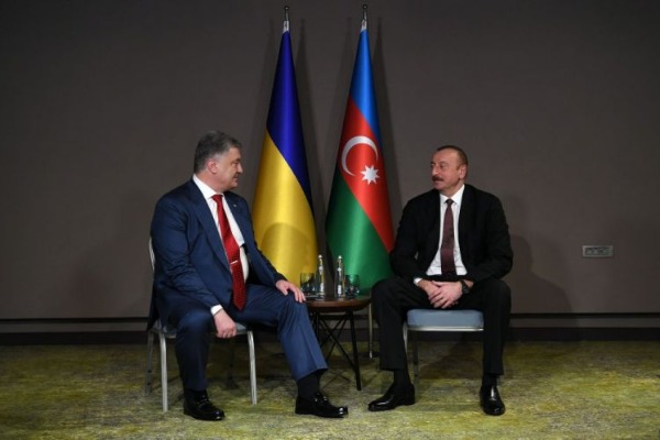 Prezident Poroşenko ilə görüşdü - FOTOLAR