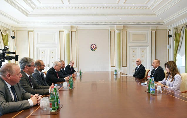 Prezident İlham Əliyev federal müşaviri qəbul etdi