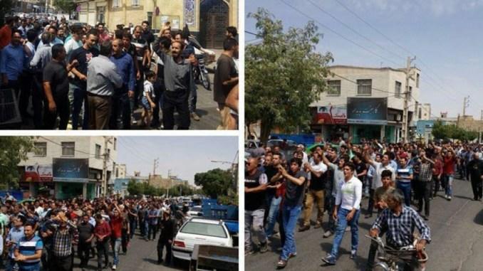 İranda nümayişlər:  Bir nəfər güllələndi - FOTO