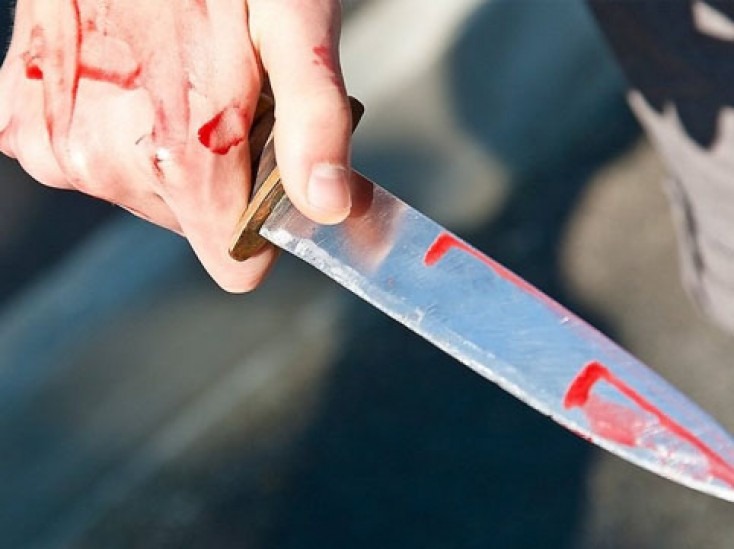 36 yaşlı kişi özünü bıçaqladı 