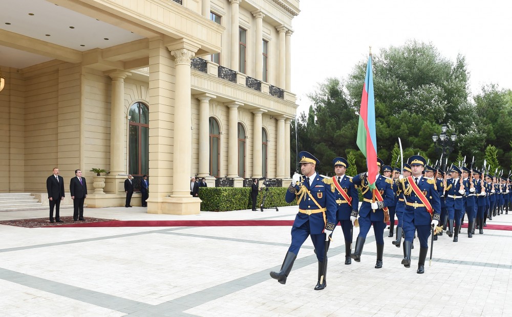 Tacikistan Prezidentinin rəsmi qarşılanma mərasimi keçirildi  - FOTOLAR