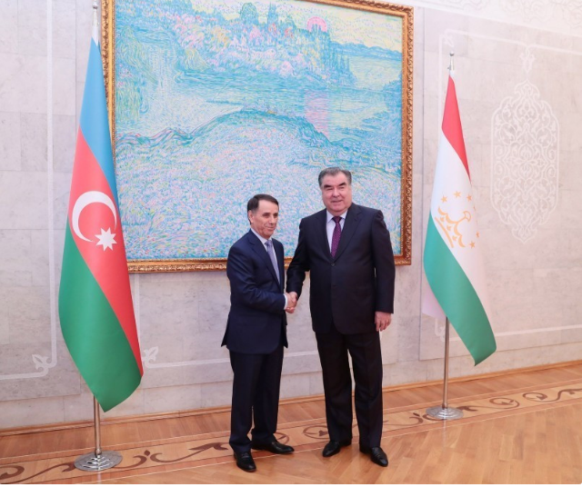 Baş nazir Tacikistan Prezidenti ilə görüşdü - FOTO