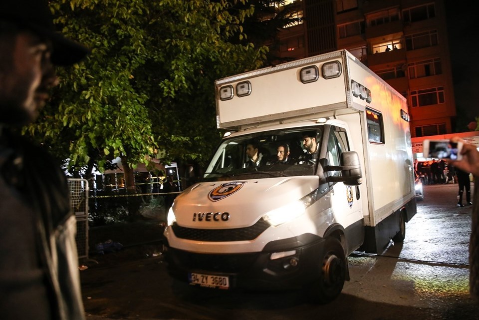 Türkiyə polisi baş  konsulluğa daxil oldu - FOTO