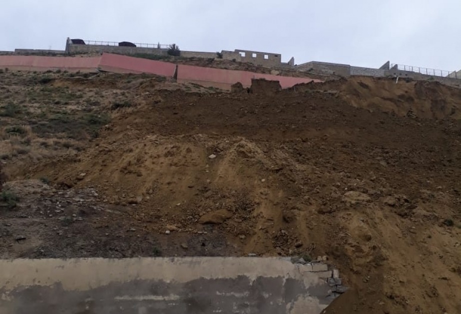 Sürüşmənin təsiri yaşayış evlərinə tərəf artıb    - Qərargah